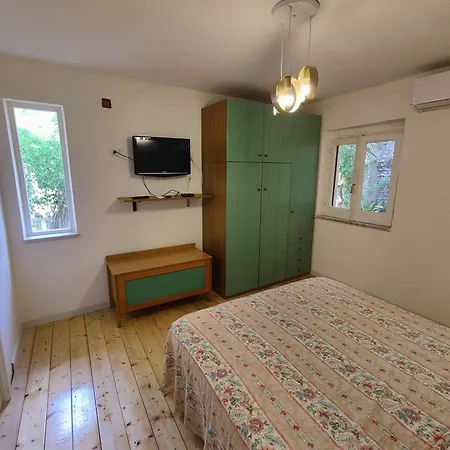 La Casa Di Iole Apartment *